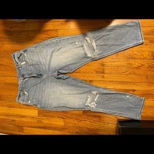 American eagle mom jeans